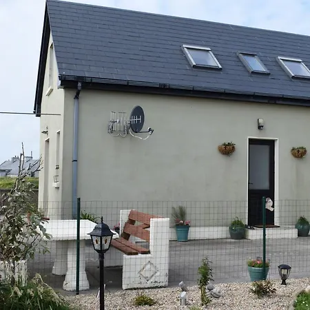 Cosy Two Bedroom On The Mullet Peninsula