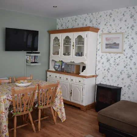 Cosy Two Bedroom On The Mullet Peninsula An Geata Mor