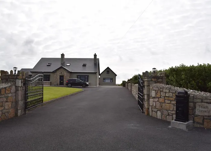 Cosy Two Bedroom On The Mullet Peninsula Lägenhet *