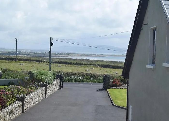 Lägenhet Cosy Two Bedroom On The Mullet Peninsula